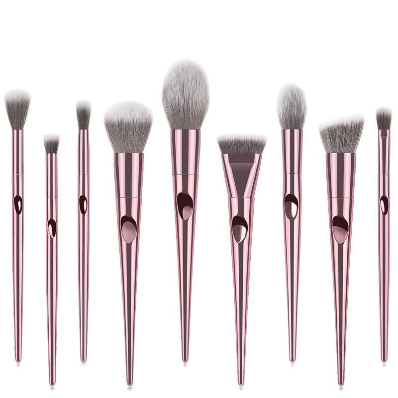 10 Long Makeup Brushes